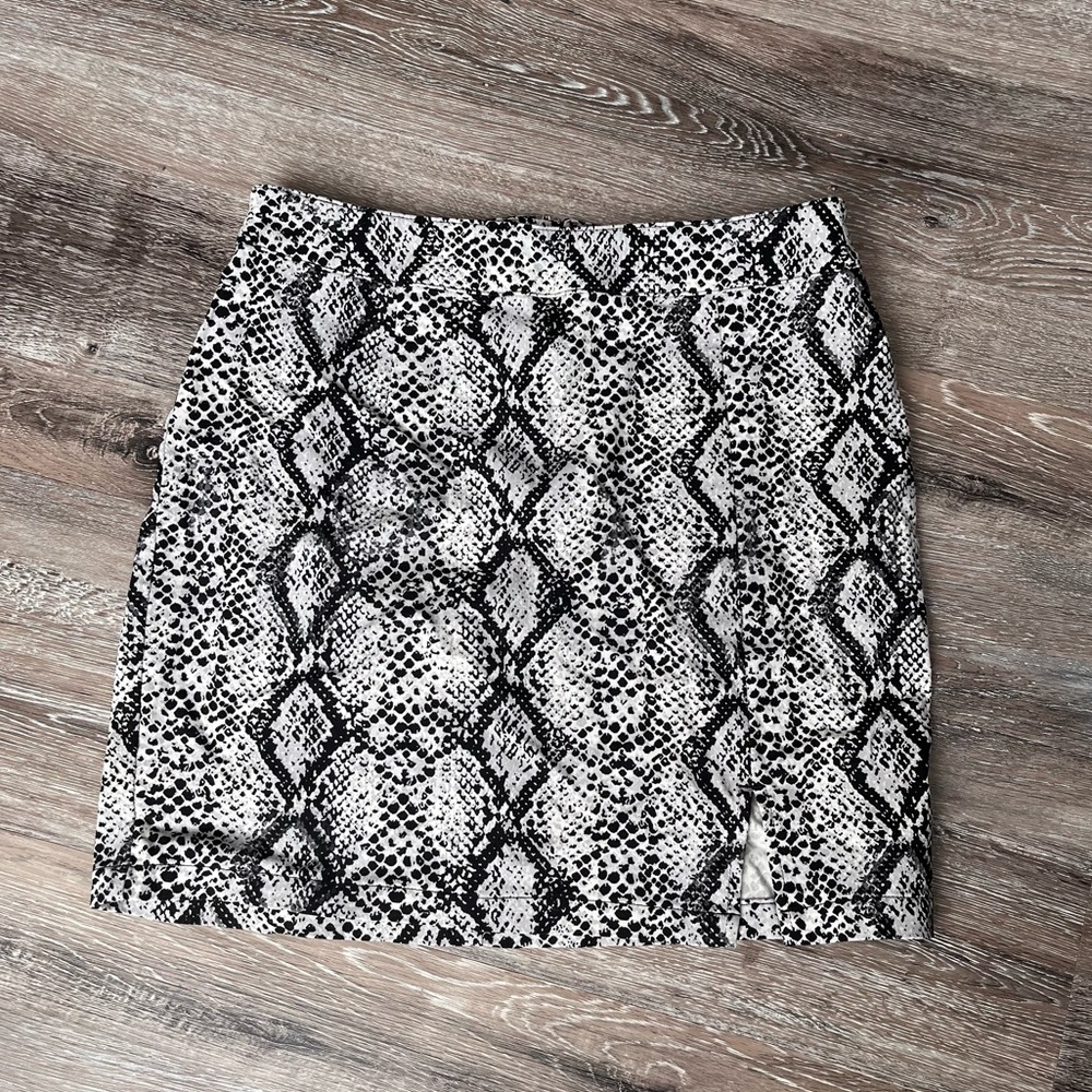 Garage Mini Skirt